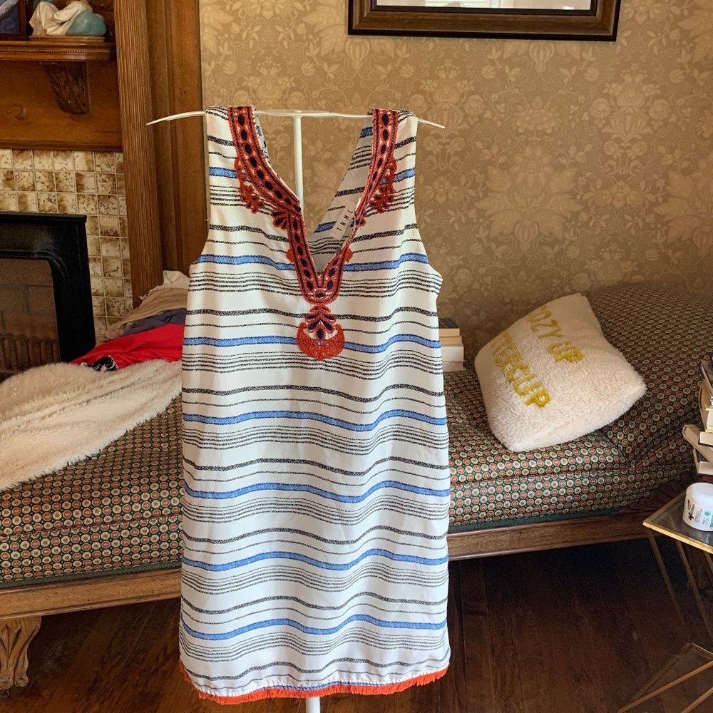 THML fully lined  fringed bottom‎ sheath dress. Worn twice